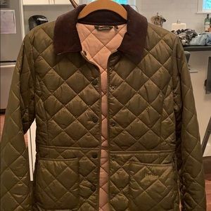 Light quilted waterproof blazer / coat.